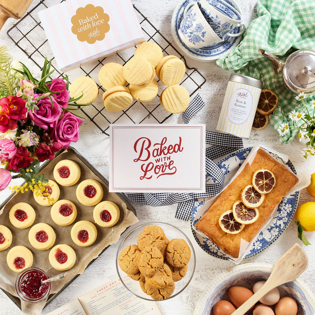 Signature Sampler Gift Box